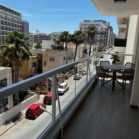 Lägenhet Seaview Three-o-two St. Paul's Bay