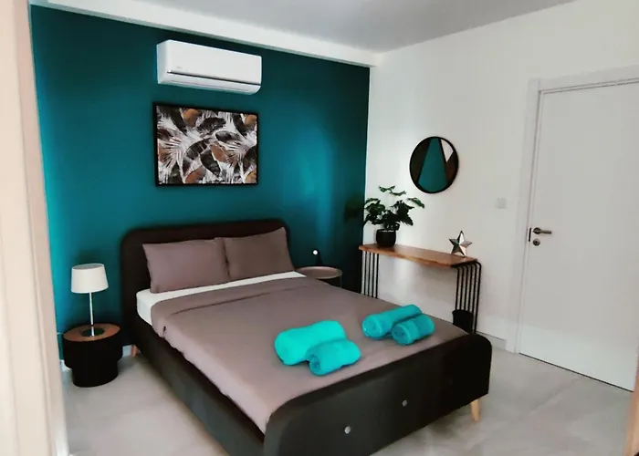 Seaview Three-o-two Apartamento St. Paul's Bay